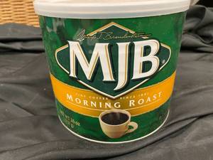 lot 490 image: MJB Morning Roast 26oz tub ground coffee&nbspBest&nbspBy 06192023
