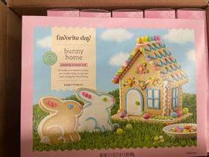 lot 716 image: Bunny Home cookije Kit 6 Boxes Best By 10032023