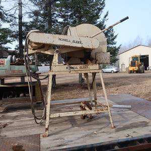 lot 4 image: CHOP SAW
