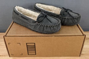 lot 85C image: Sperry Womens Slippers Size 8 N