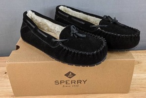lot 62C image: Sperry Womens Junior Trapper Moccasins Size 9 N