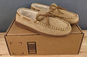 lot 57A image: Sperry Mens Slippers Size 7 N