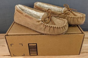 lot 78C image: Sperry Womens Slippers Size 11 N