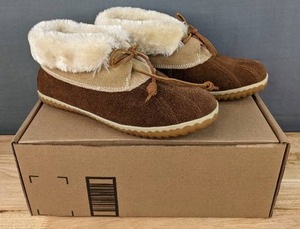 lot 19D image: New Sperry Womens Duck Slipper Booties Size 9 N