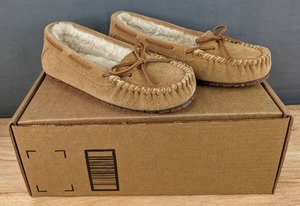 lot 74C image: Sperry Womens Slippers Size 7 N