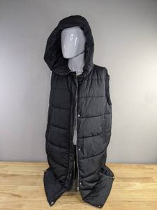 lot 45 image: New Womens Black Puffy Vest with Hood Size XL Q