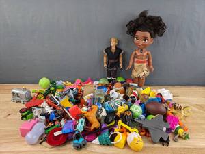 lot 59 image: Large Collection of Various Small Toys, Disney Moana and Frozen Christoph Dolls E