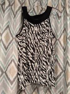 lot 440 image: Notations Womens Sleeveless Top Ruffles Black and White Size XL P