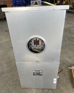 lot 102 image: Meter Head and Throw Switch