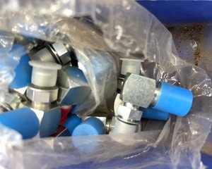 lot 116 image: Hydraulic Fittings