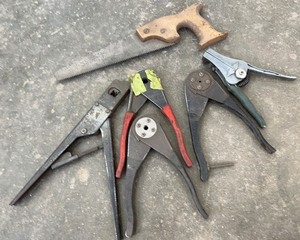 lot 122 image: Electrical Crimpers