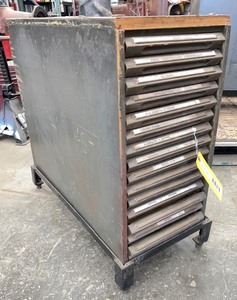 lot 135 image: Machinists Cabinet