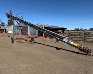 lot 66 image: Portable Grain Auger