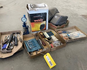 lot 158 image: Tool Lot