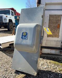 lot 85 image: Square D Single Phase Shut Off