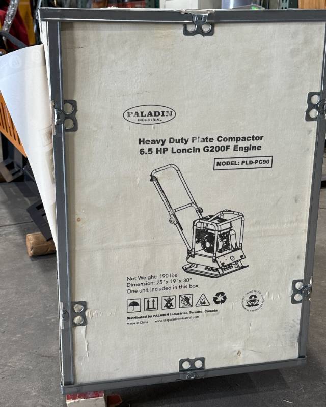 lot 137 image: Heavy Duty Walk Behind Plate Compactor