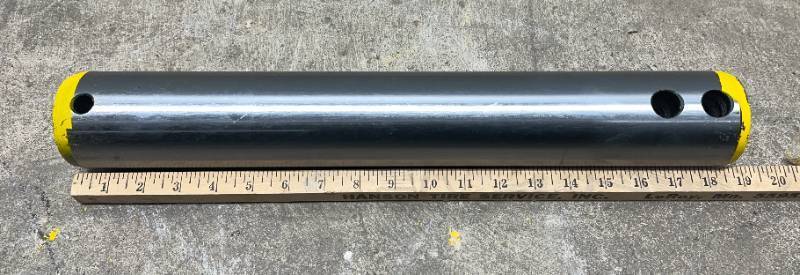 lot 224 image: LANDHERO Universal Bucket Pins, 4 pcs, 70mm x 475mm