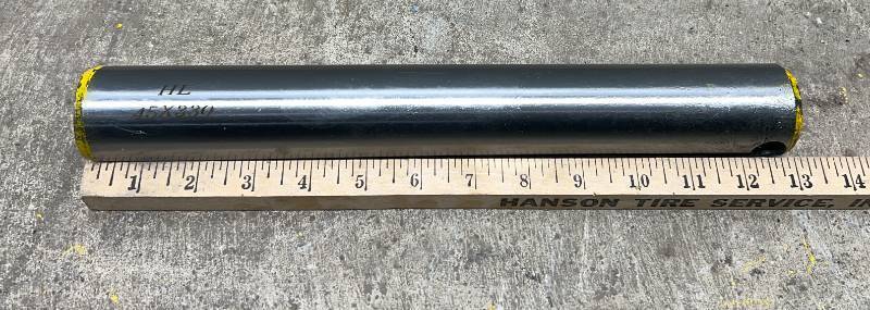 lot 228 image: LANDHERO Universal Bucket Pins, 4 pcs, 45mm x 330mm