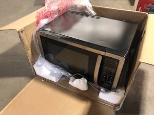 Farberware Professional 1.3 cu. Ft. 1000-Watt Countertop Microwave Oven in Stainless Steel Customer  Returns See Pictures