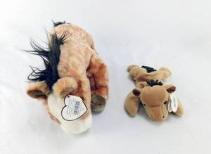lot 36 image: TY Oats the Horse Beanie Buddy and Derby the Horse Beanie Baby