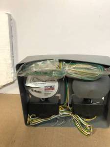 TowSmart 80 in. Under Magnetic Towing Trailer Light Kit Customer Returns See Pictures