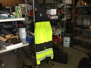 lot 46 image: PIP XL Safety Bib Overalls - Insulated
