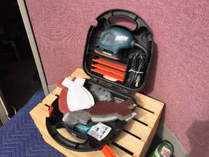 lot 51 image: B&D Mouse SanderPolisher