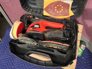 lot 52 image: B&D Mega Mouse SanderPolisher