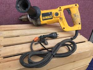 lot 59 image: Dewalt DW140 12 Electric Drill