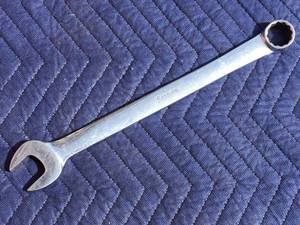 lot 111 image: Snap-On 1 Combination Wrench