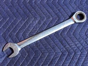 lot 112 image: GearWrench 1 116 Ratchet Wrench