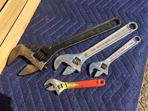 lot 152 image: 4 Adjustable Crescent-Style Wrenches