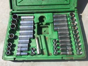 lot 162 image: S-K 38 Dr Socket Set