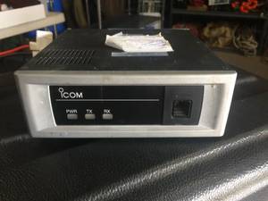lot 185 image: ICOM UHF 50W AnalogDigital Repeater Module