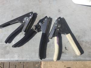lot 186 image: 3 Malco Tensioning Tools