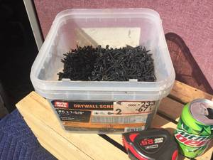 lot 225 image: GripRite #6 x 158 Drywall Screws