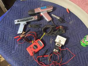 lot 261 image: Automotive Timing Lights - Electric Testers