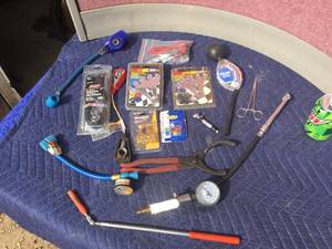 lot 263 image: Group Automotive Parts - Tools