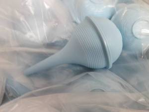 Case of 200 Medegen 2 oz Irrigating...