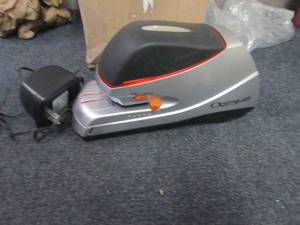 Swingline 48209 Optima 45 Sheet Sil...