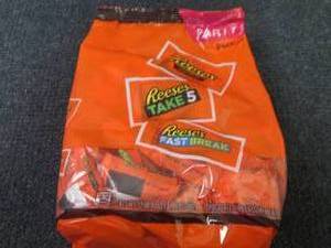 32.06 oz Bag Reeses Assorted Snack...