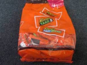 32.06 oz Bag Reeses Assorted Snack...