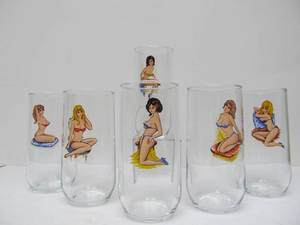 lot 18 image: Set of 6 Vintage Risque Nude Pinup Peek-a-Boo Glasses