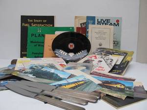 lot 26 image: Large Group of Vintage Railroad Paper & Memorabilia