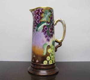 lot 106 image: Signed Antique Hand Painted Porcelain Limoges Tankard 