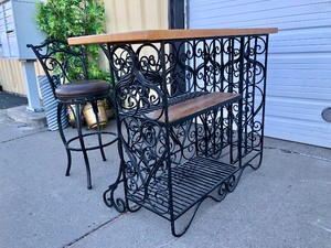 lot 155 image: Quality Heavy Wrought Iron Bar wButcher Block Type Top