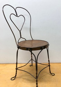lot 159 image: Very Nice Antique Twisted Brass Ice Cream Parlor Chair