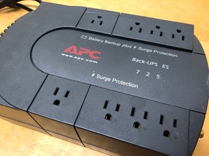lot 184 image: Working APC Surge ProtectorBattery Backup Unit