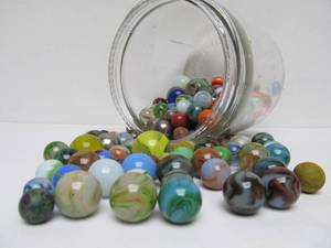 lot 120 image: Jar wVery Nice Old Marbles
