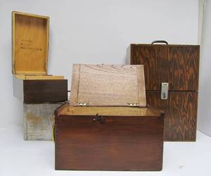 lot 127 image: Group of Vintage Hinged Wooden Boxes - Restored